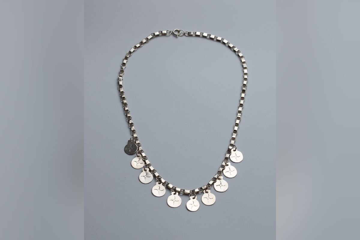 Collar Pin-pin