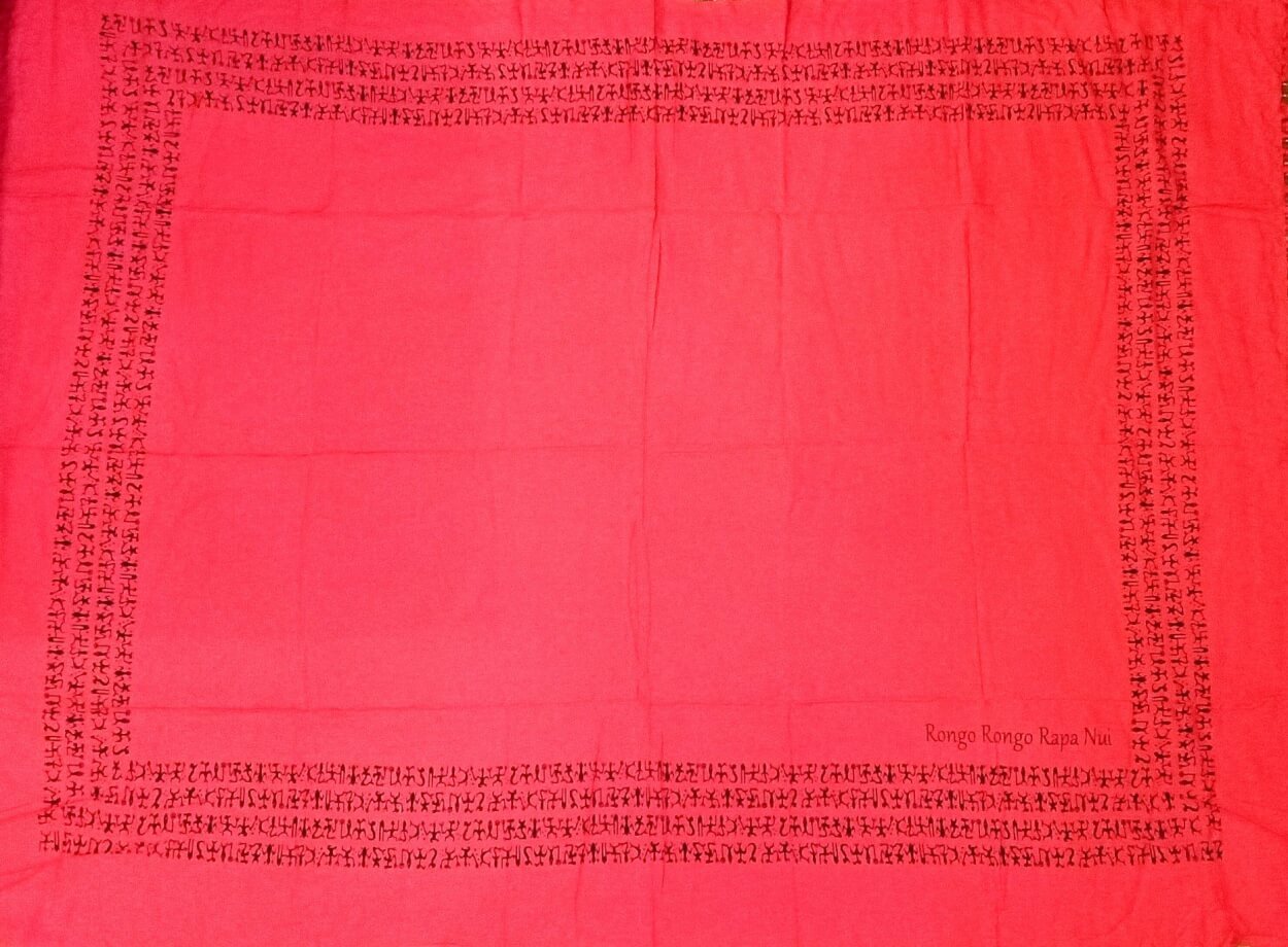 Pareo Napohe Grande Color Fucsia Con Borde Rongo Rongo 1,75X1,15MTS - Imagen 2